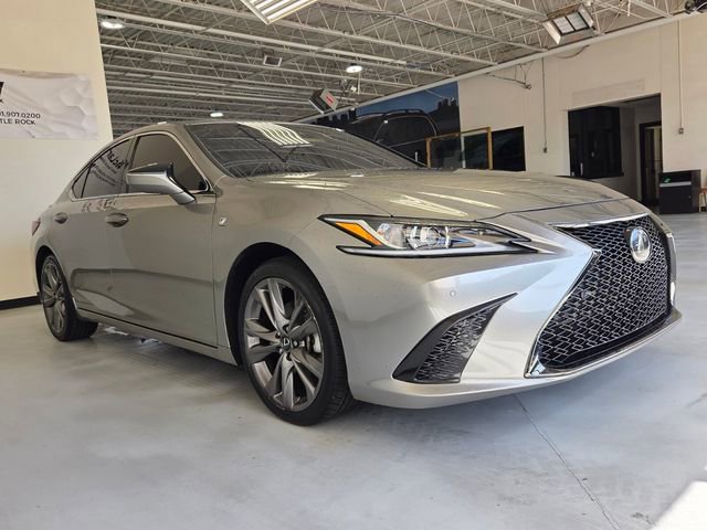 Used 2020 Lexus ES 350 F Sport w/ Accessory Package 2 image 4