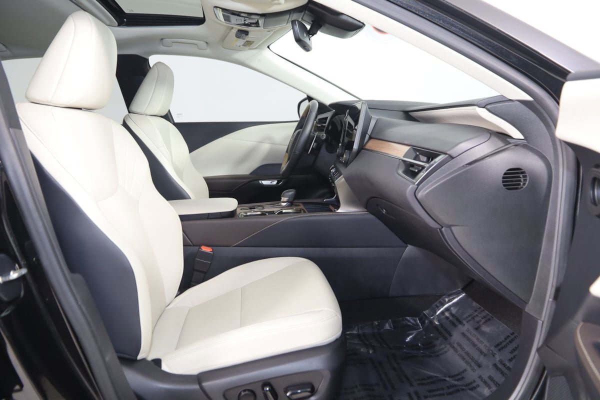 Used 2023 Lexus RX 350 Premium w/ Cold Area Package FWD image 12