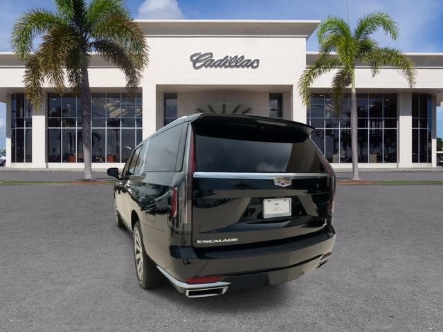 Certified 2024 Cadillac Escalade ESV Premium Luxury Platinum AWD/4WD image 11