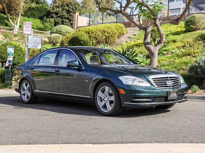 Used 2012 Mercedes-Benz S 550 image 6