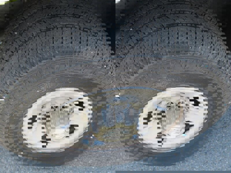 Used 2014 Chevrolet Express 2500 image 24