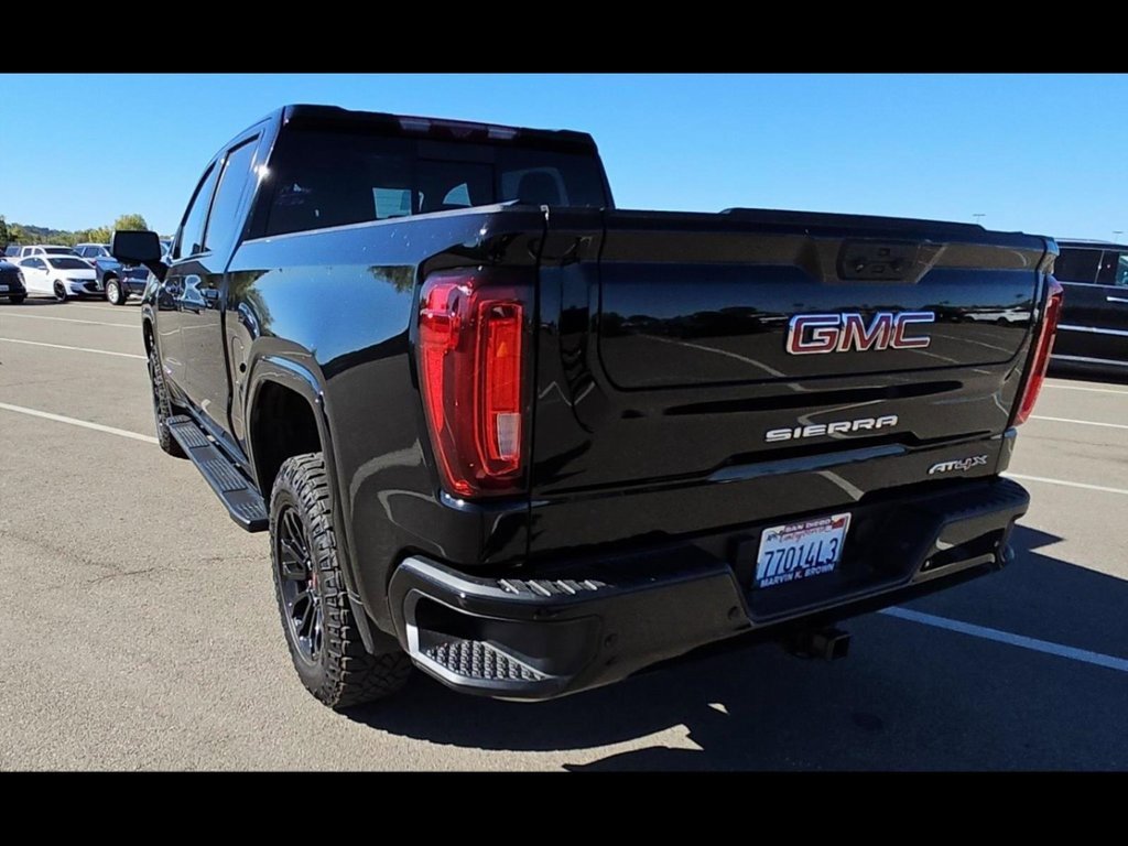 Used 2022 GMC Sierra 1500 AT4X image 8