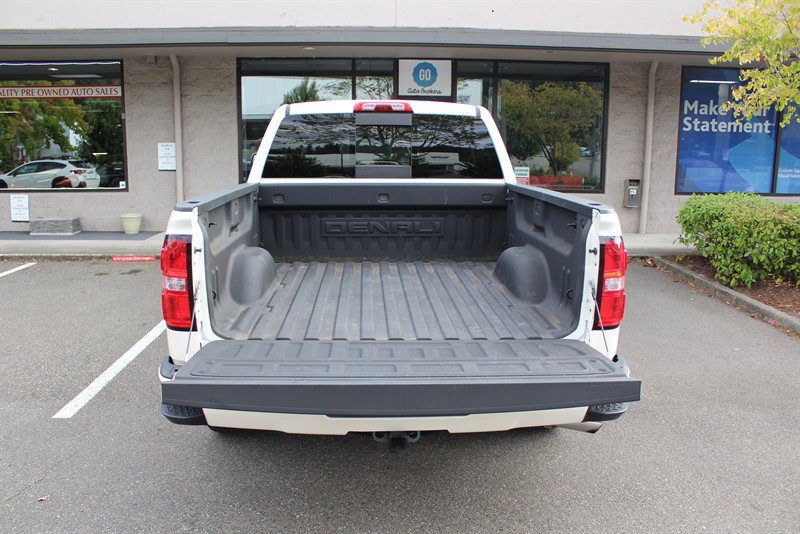 Used 2015 GMC Sierra 1500 Denali w/ Driver Alert Package image 26