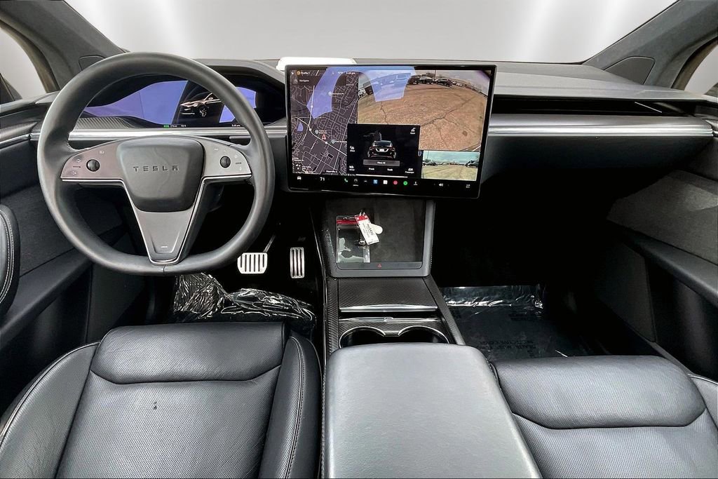 Used 2023 Tesla Model X Plaid image 7
