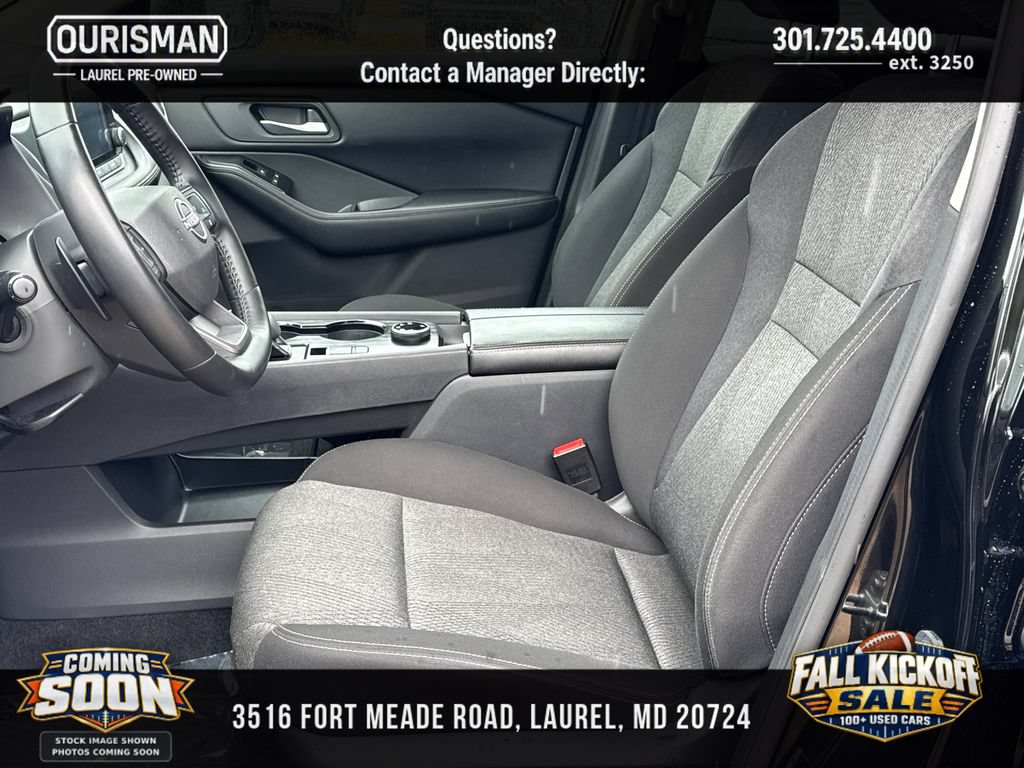 Used 2025 Nissan Rogue SV AWD/4WD image 6