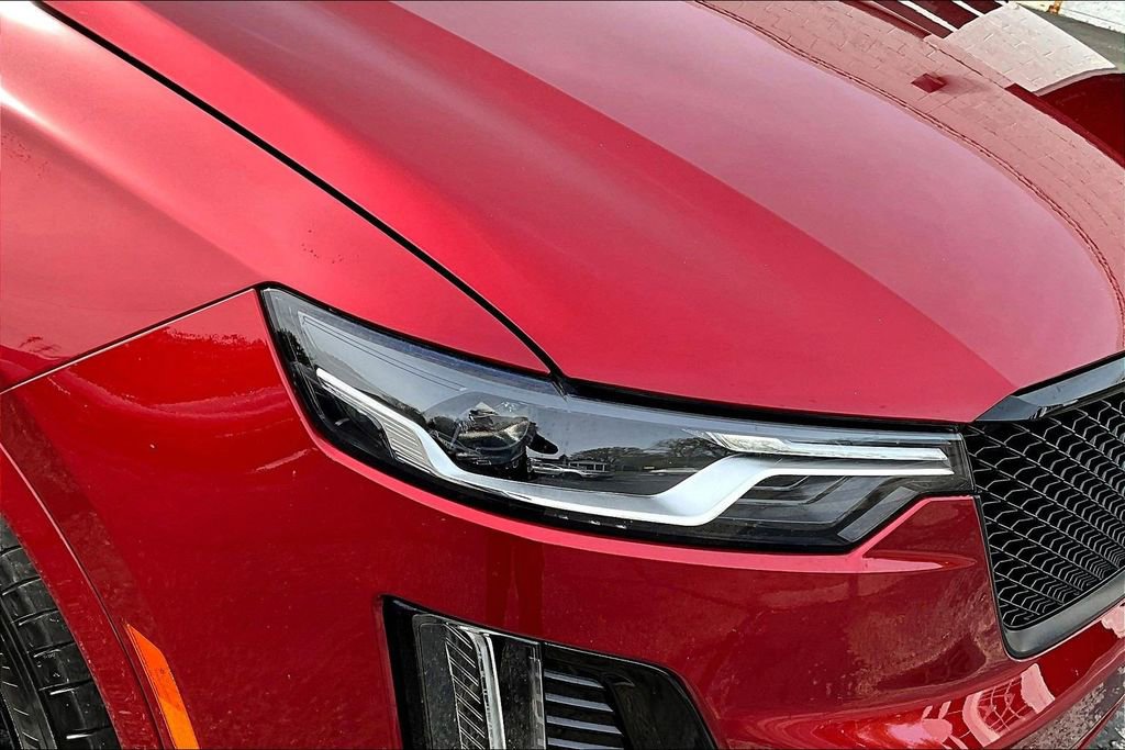 Used 2022 Cadillac XT6 Premium Luxury AWD/4WD image 33