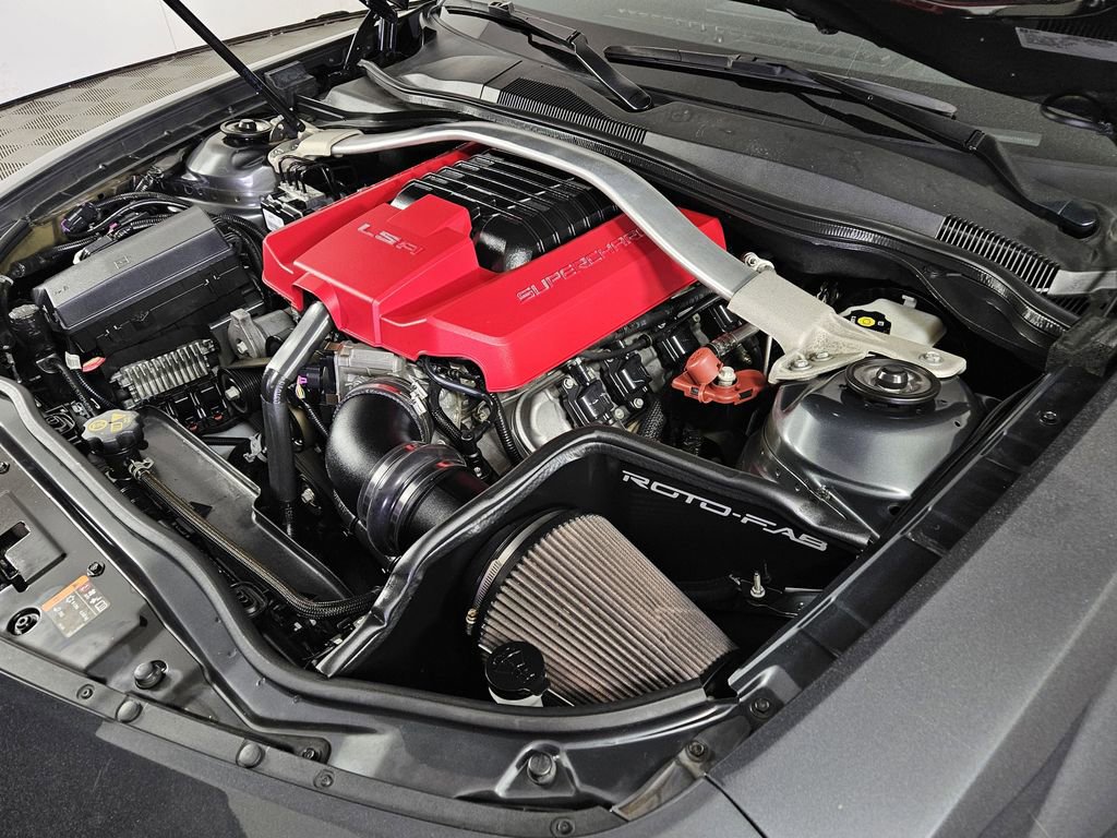 Used 2015 Chevrolet Camaro ZL1 RWD image 9