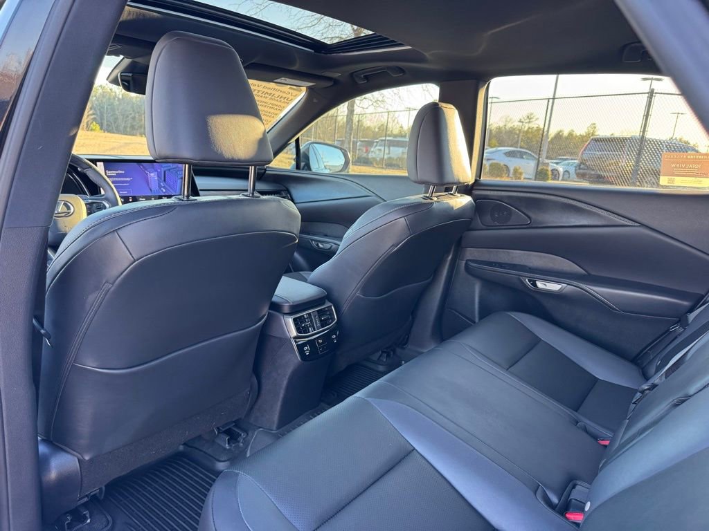 Certified 2025 Lexus RX 350 Premium image 28