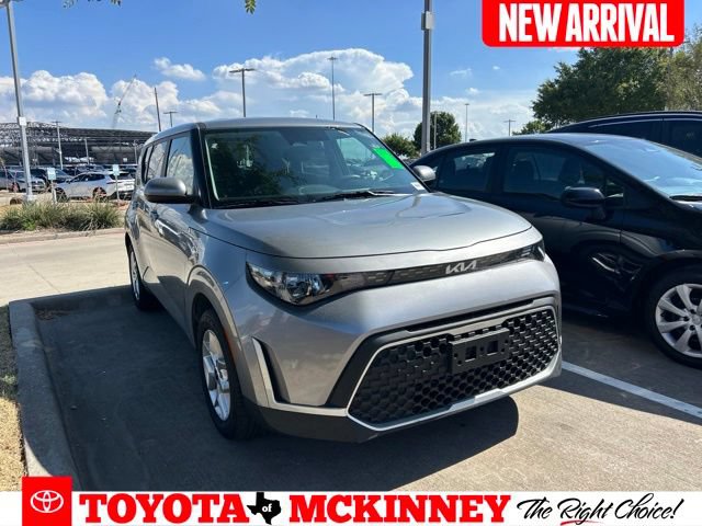 Used 2025 Kia Soul LX w/ LX Technology Package