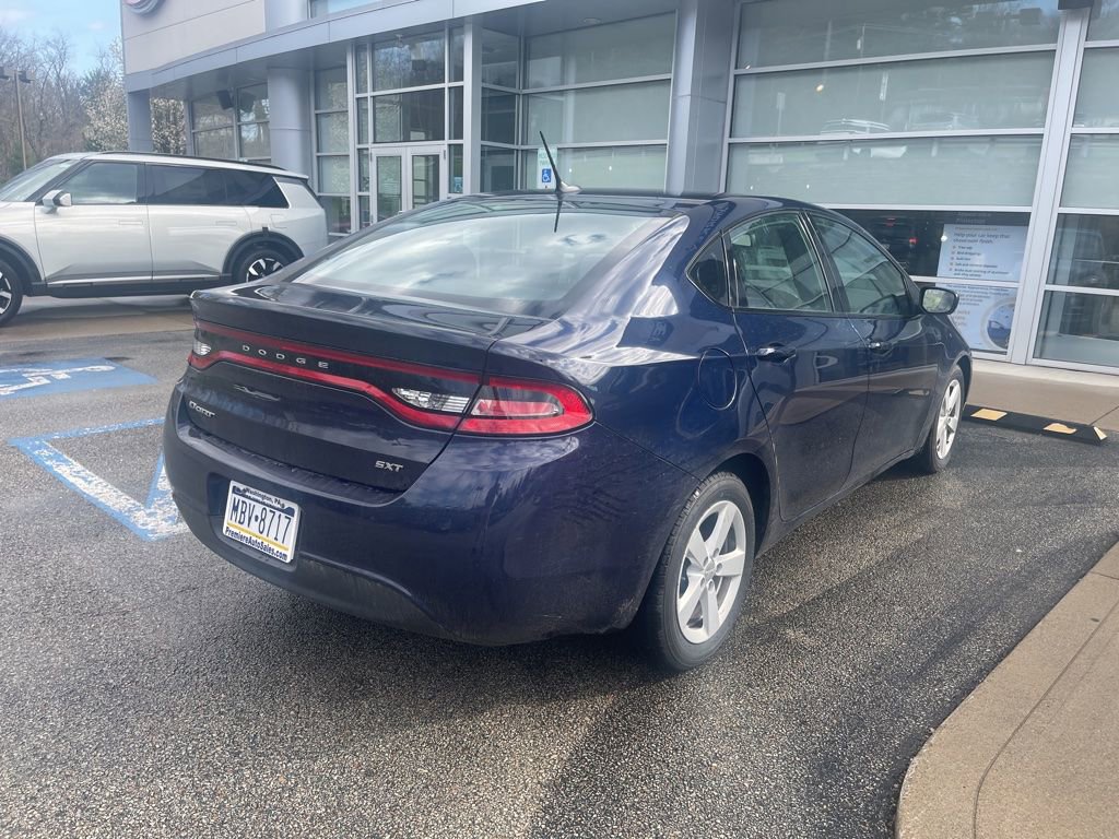 Used 2015 Dodge Dart SXT image 2