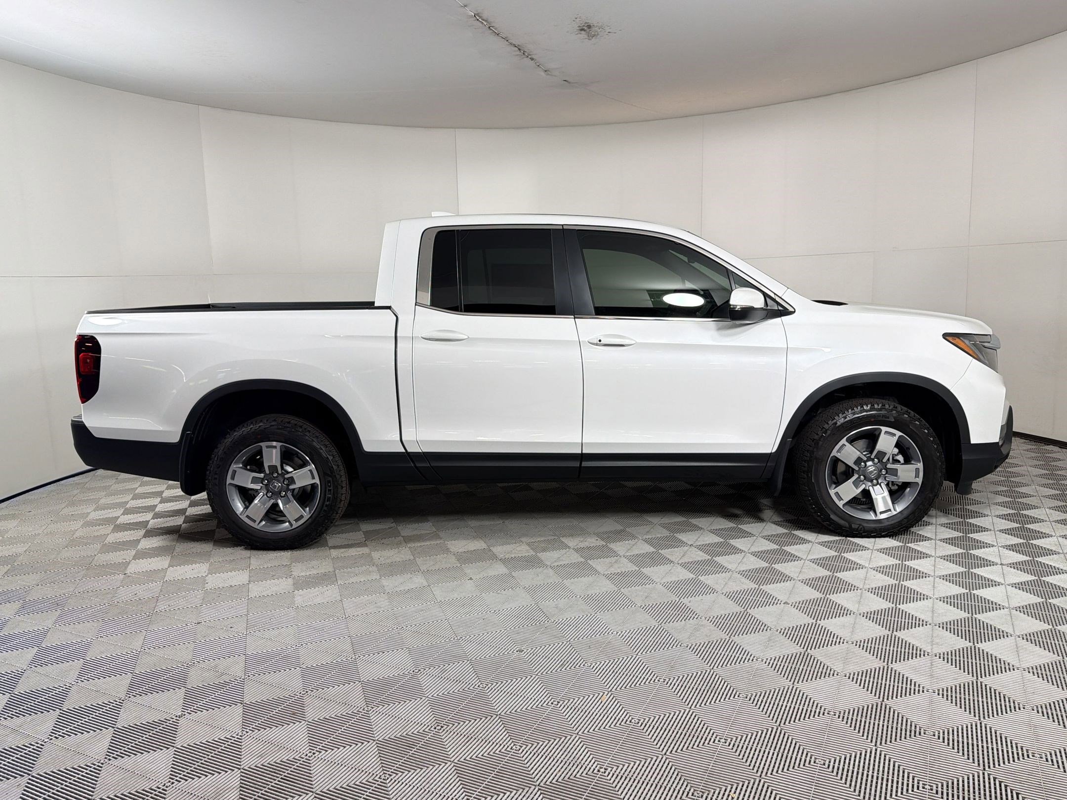 New 2026 Honda Ridgeline RTL image 8