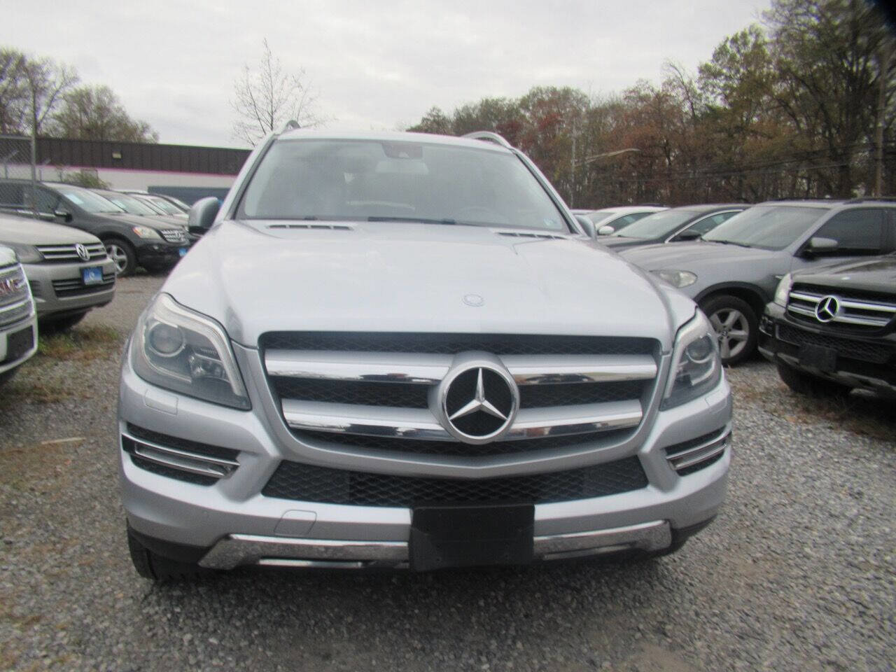 Used 2013 Mercedes-Benz GL 450 4MATIC image 2