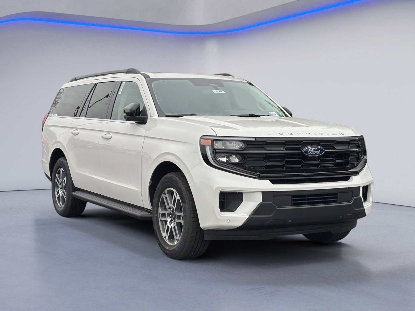New 2025 Ford Expedition Max Active image 8