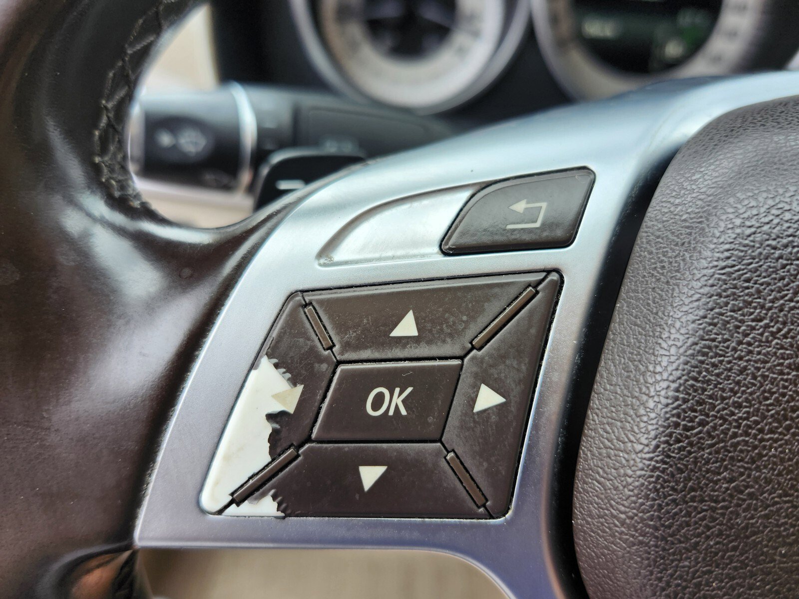 Used 2015 Mercedes-Benz E 350 Sedan image 26