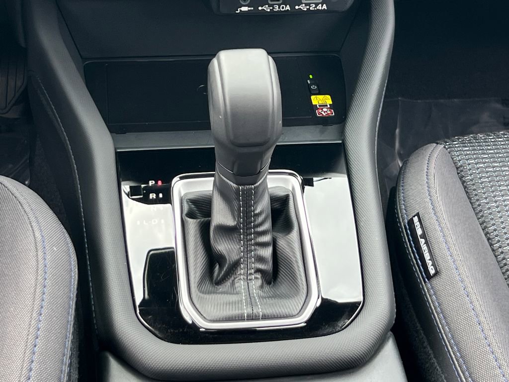 Certified 2025 Subaru Forester Premium image 24