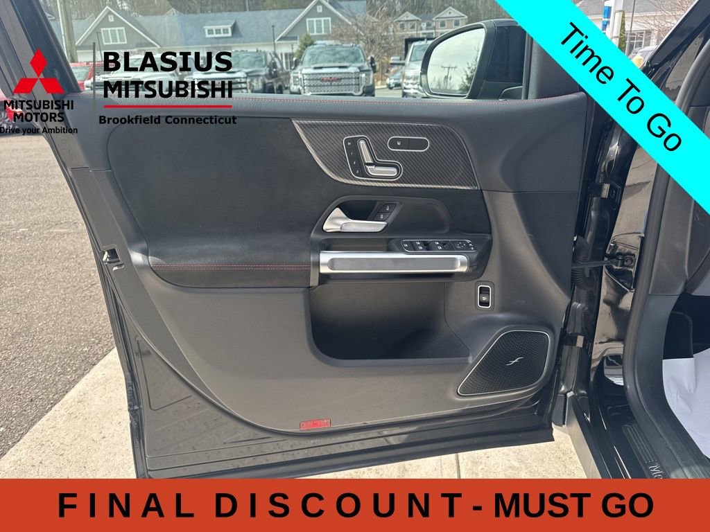 Used 2021 Mercedes-Benz GLB 250 4MATIC w/ AMG Line image 25