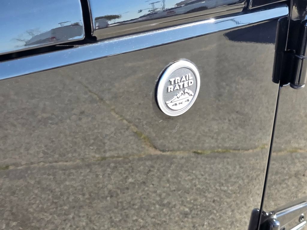 Used 2018 Jeep Wrangler Sport image 12