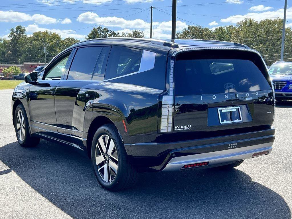 New 2026 Hyundai Ioniq 9 SEL image 4