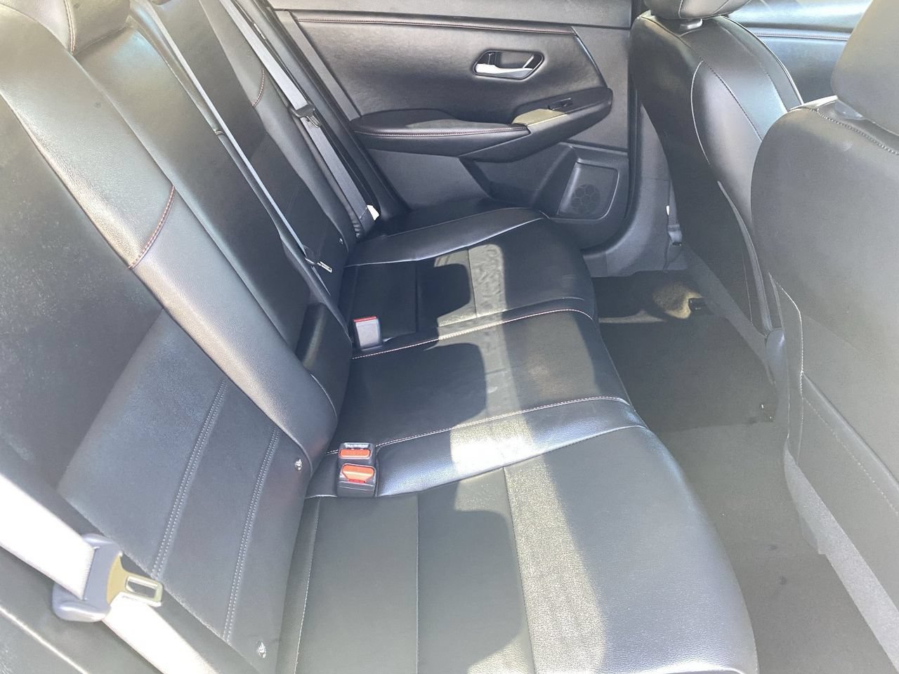 Certified 2025 Nissan Sentra SR w/ SR Premium Package FWD image 12