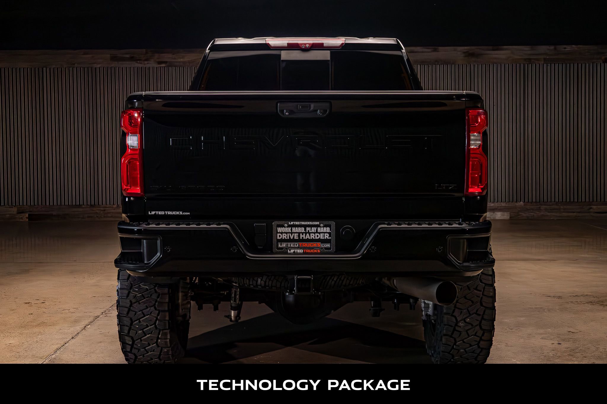 Used 2022 Chevrolet Silverado 2500 LTZ w/ LTZ Plus Package AWD/4WD image 8