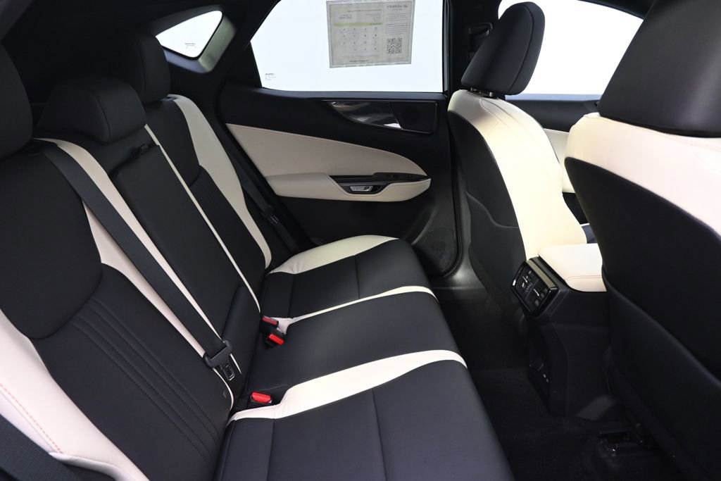 Used 2024 Lexus NX 350 AWD image 18