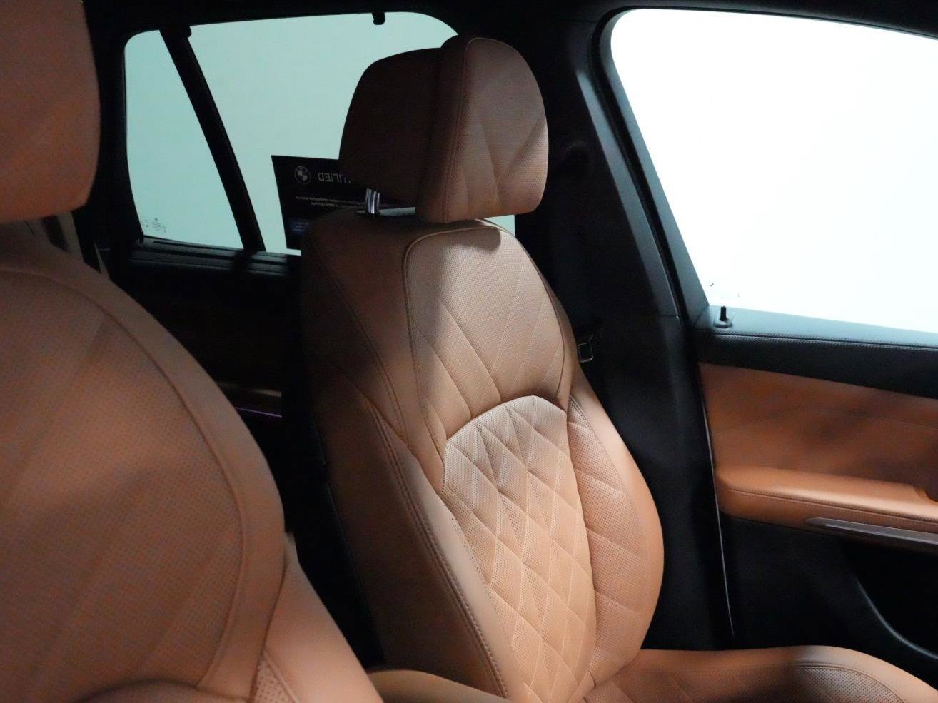 Certified 2024 BMW X5 xDrive40i w/ Premium Package image 34