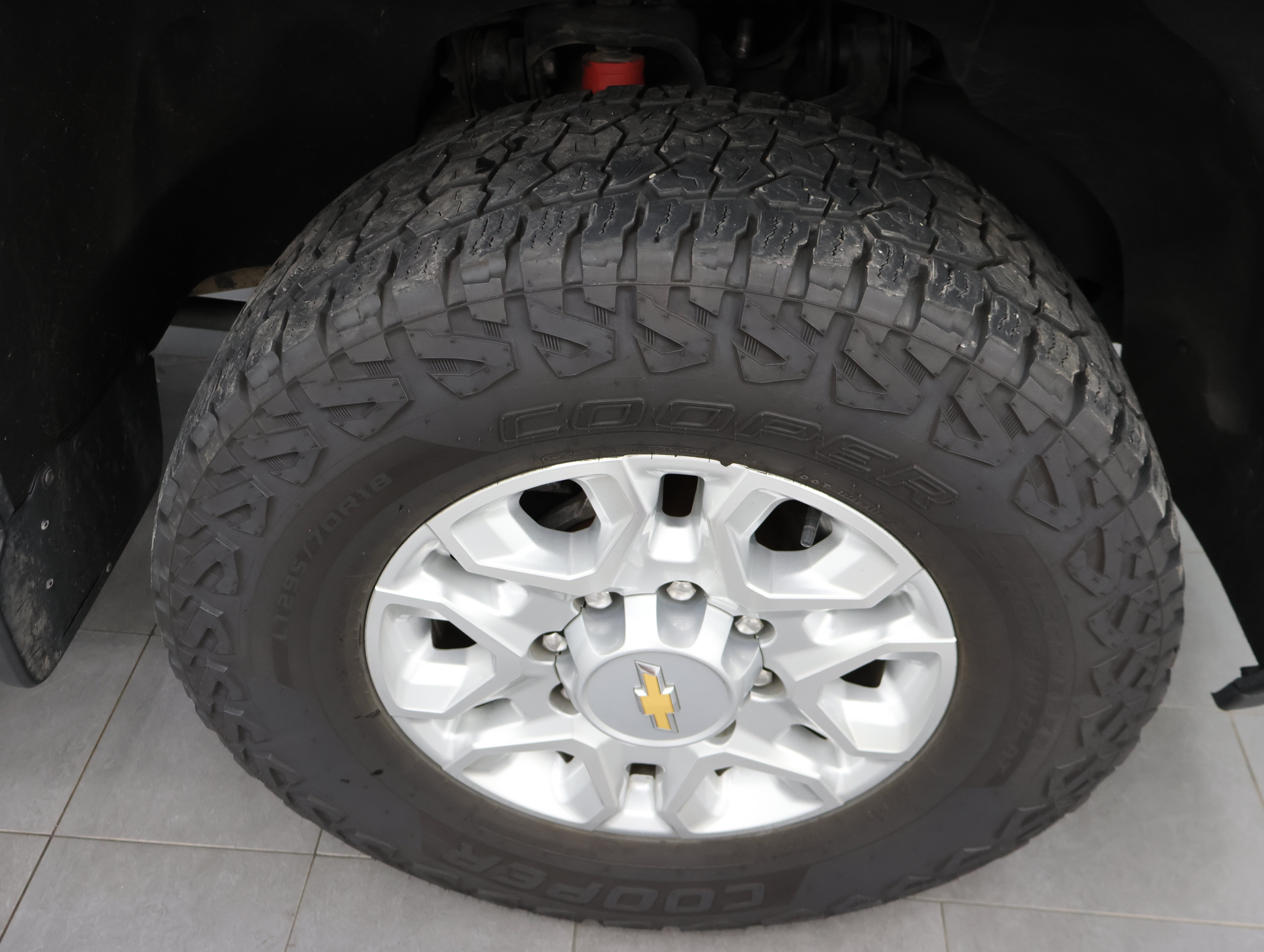 Used 2024 Chevrolet Silverado 2500 LT w/ All Star Edition AWD/4WD image 3