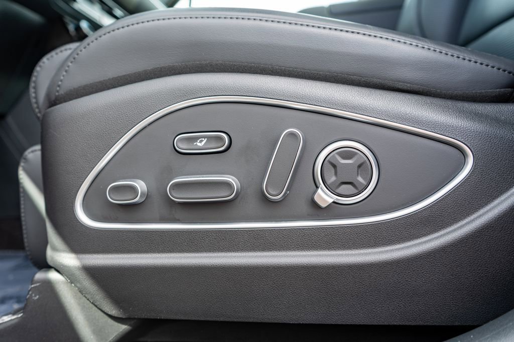 Used 2026 Hyundai Palisade Calligraphy image 32