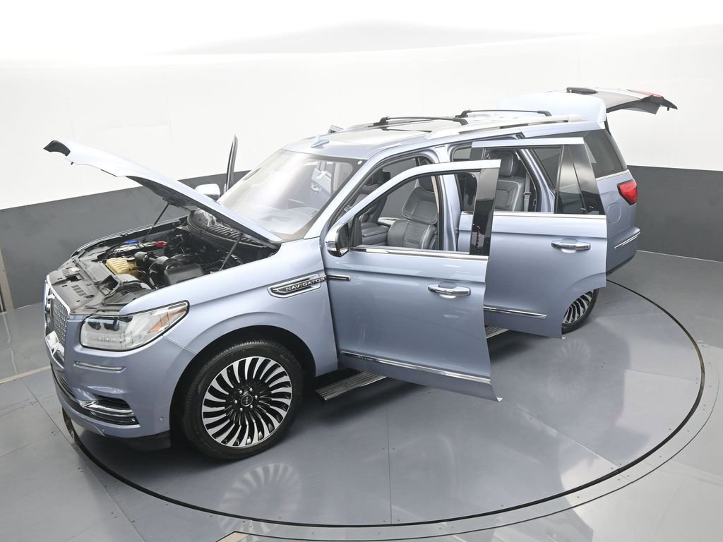 Used 2019 Lincoln Navigator Black Label w/ Cargo Package image 95