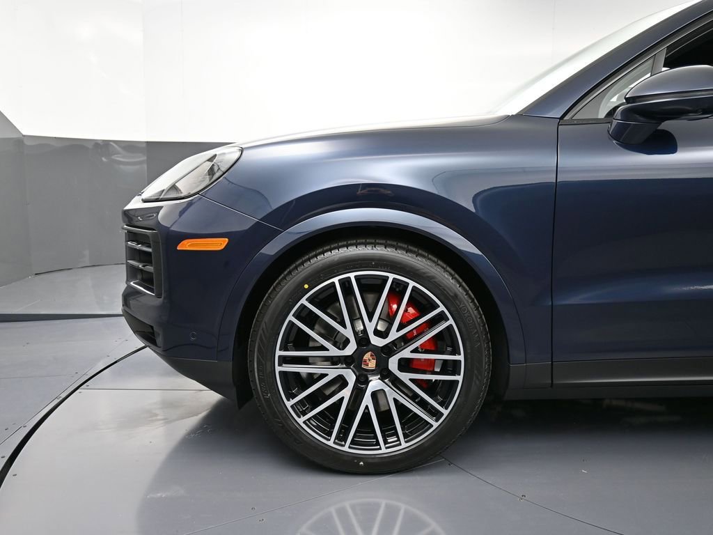 New 2026 Porsche Cayenne S image 12