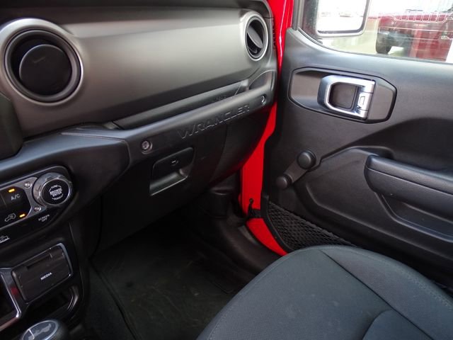 Used 2022 Jeep Wrangler Sport image 32