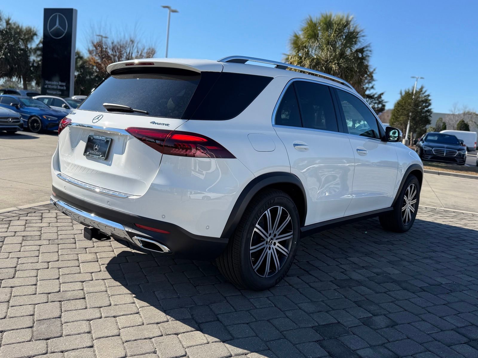 New 2026 Mercedes-Benz GLE 350 4MATIC image 9