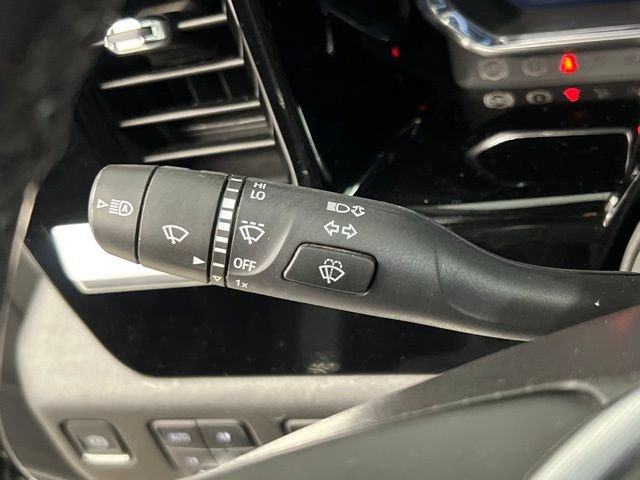 Used 2025 GMC Sierra 3500 SLT w/ SLT Premium Package image 28