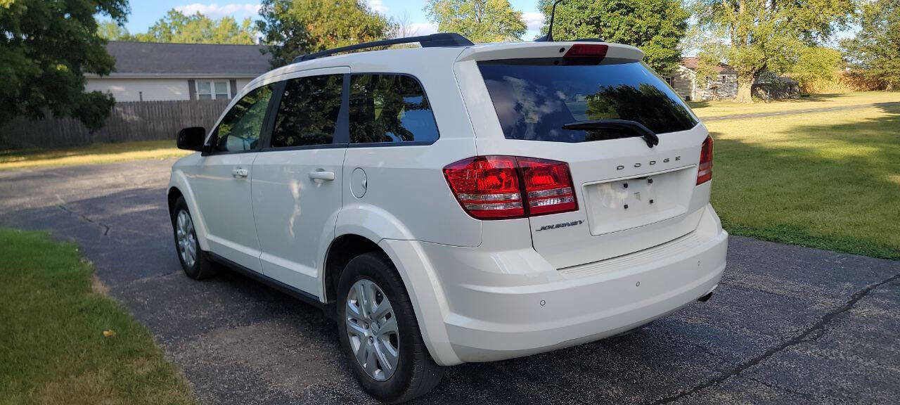 Used 2020 Dodge Journey SE w/ SE Popular Equipment Group image 5