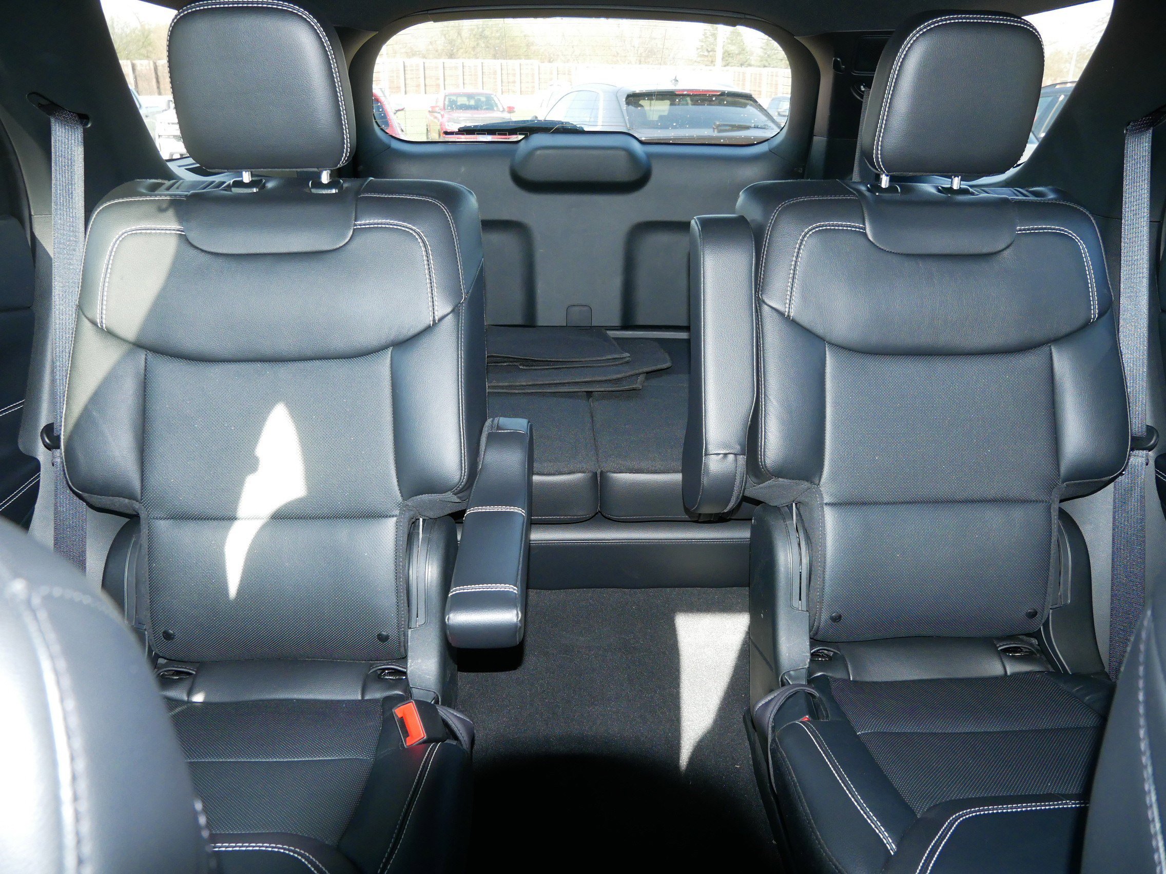 Used 2024 Ford Explorer ST w/ Equipment Group 401A AWD/4WD image 13