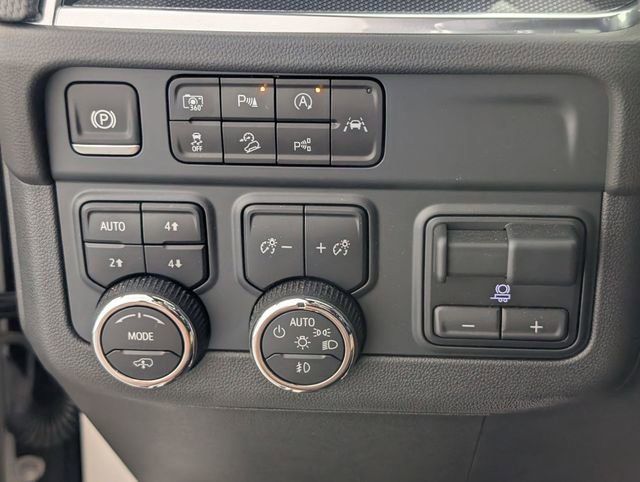 Used 2025 Chevrolet Tahoe RST w/ RST Capability Package image 18