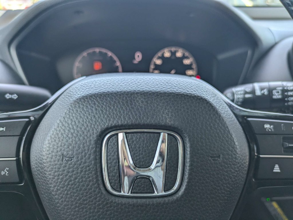 Used 2023 Honda HR-V EX-L image 31