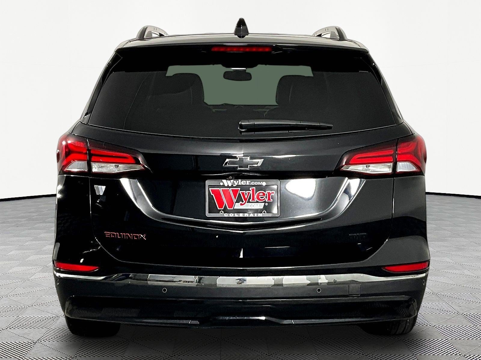 Used 2023 Chevrolet Equinox Premier AWD/4WD image 5