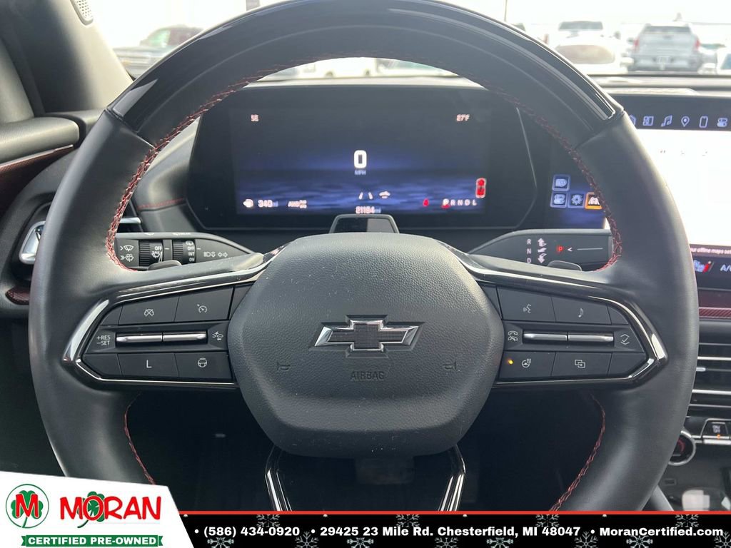 Used 2024 Chevrolet Traverse RS image 20