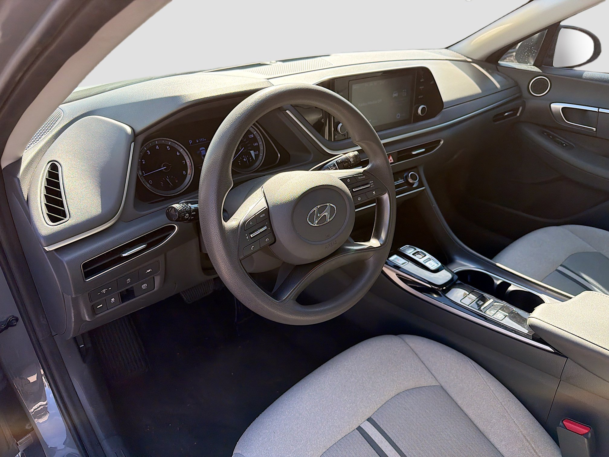 Used 2021 Hyundai Sonata SE image 24