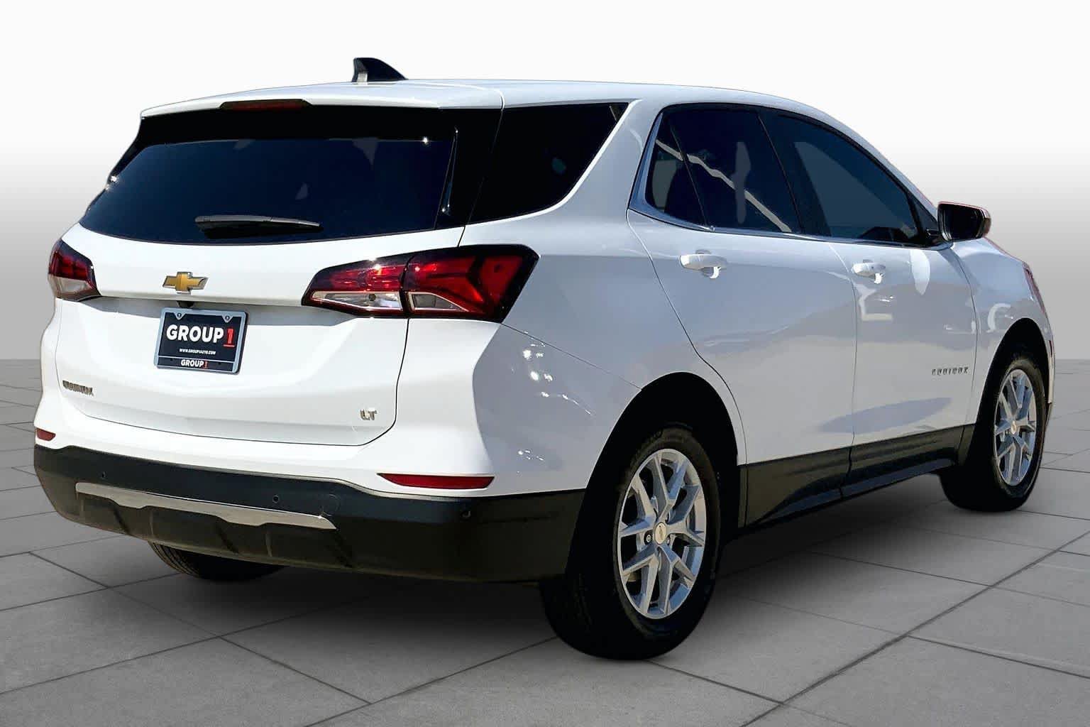 Used 2023 Chevrolet Equinox LT FWD image 13