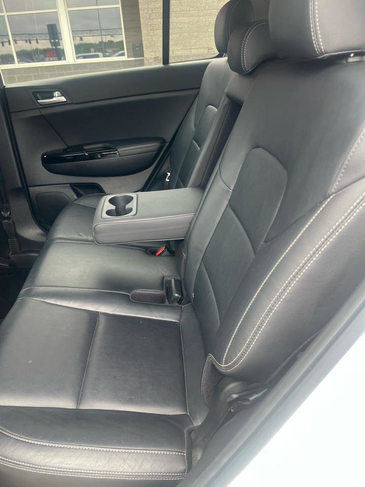 Used 2018 Kia Sportage EX AWD/4WD image 7