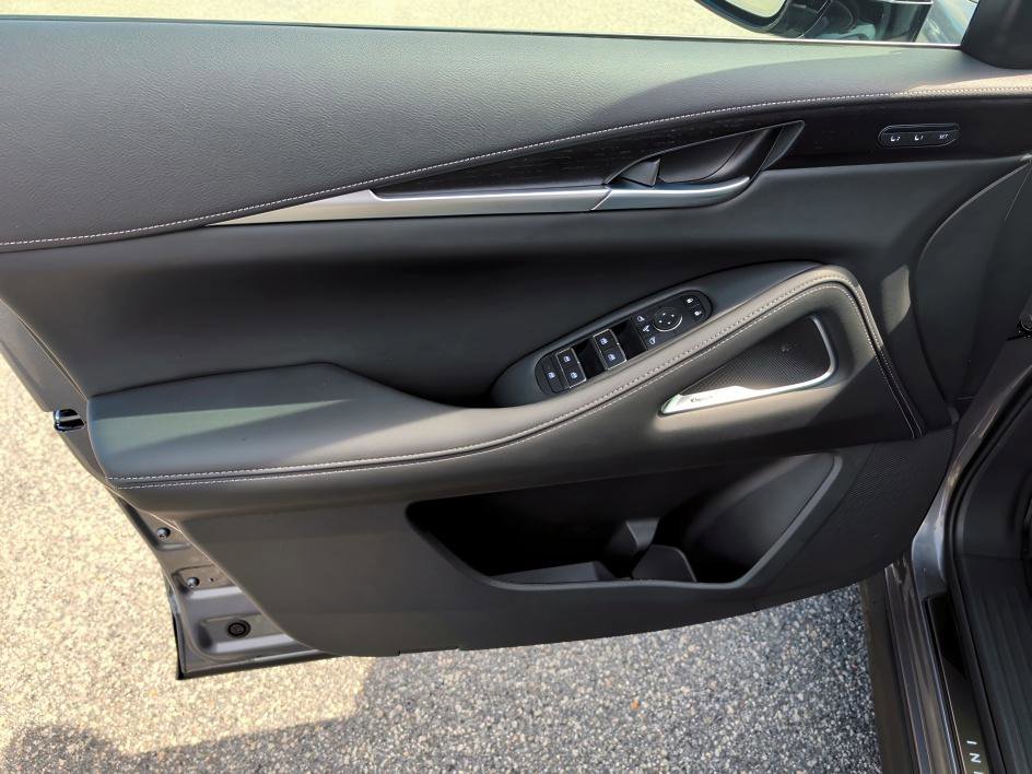 New 2026 INFINITI QX60 Autograph image 9