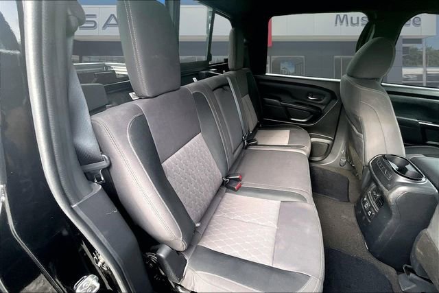 Used 2024 Nissan Titan SV w/ SV Convenience Package AWD/4WD image 22