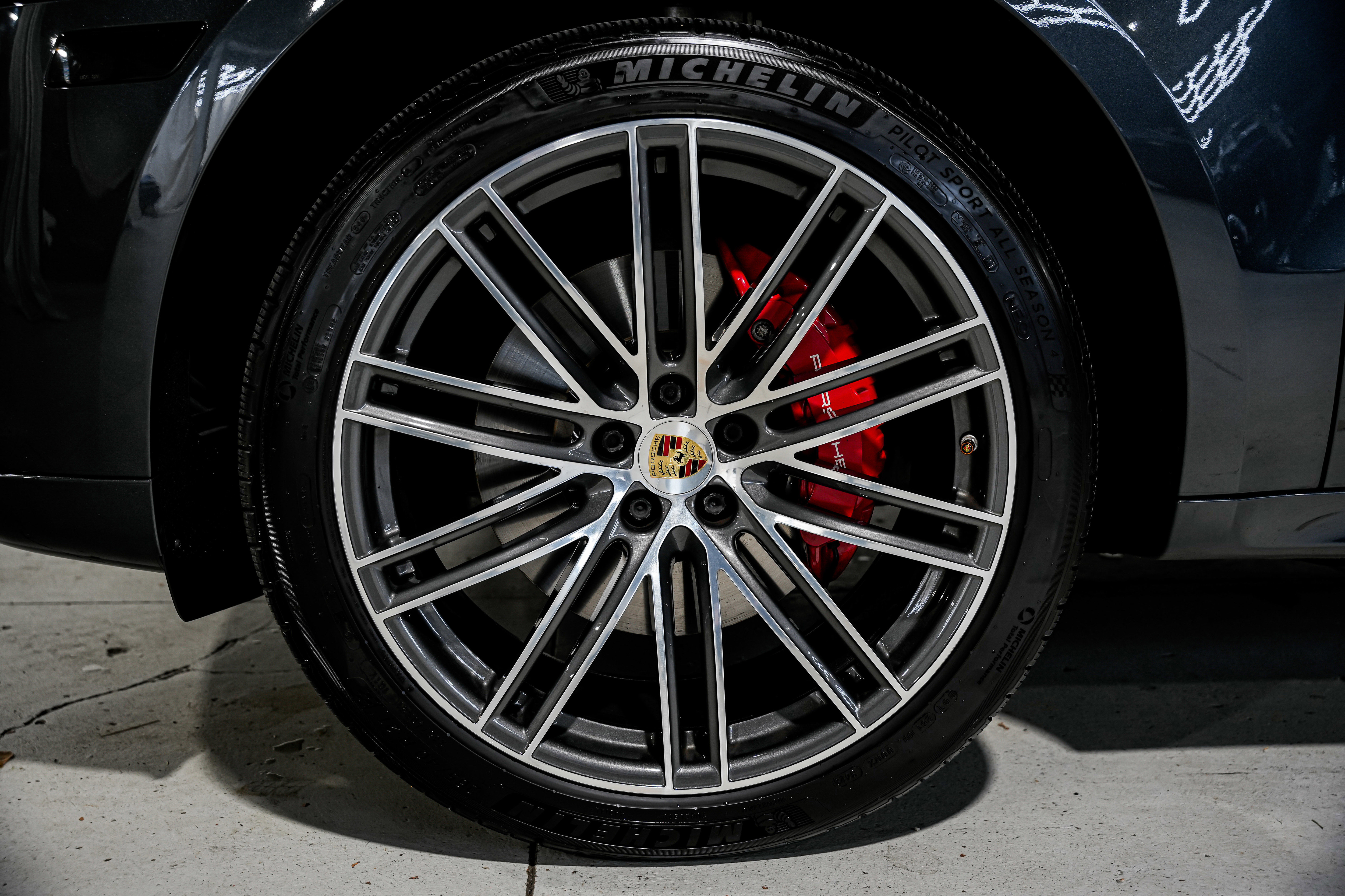 Used 2021 Porsche Macan GTS image 51