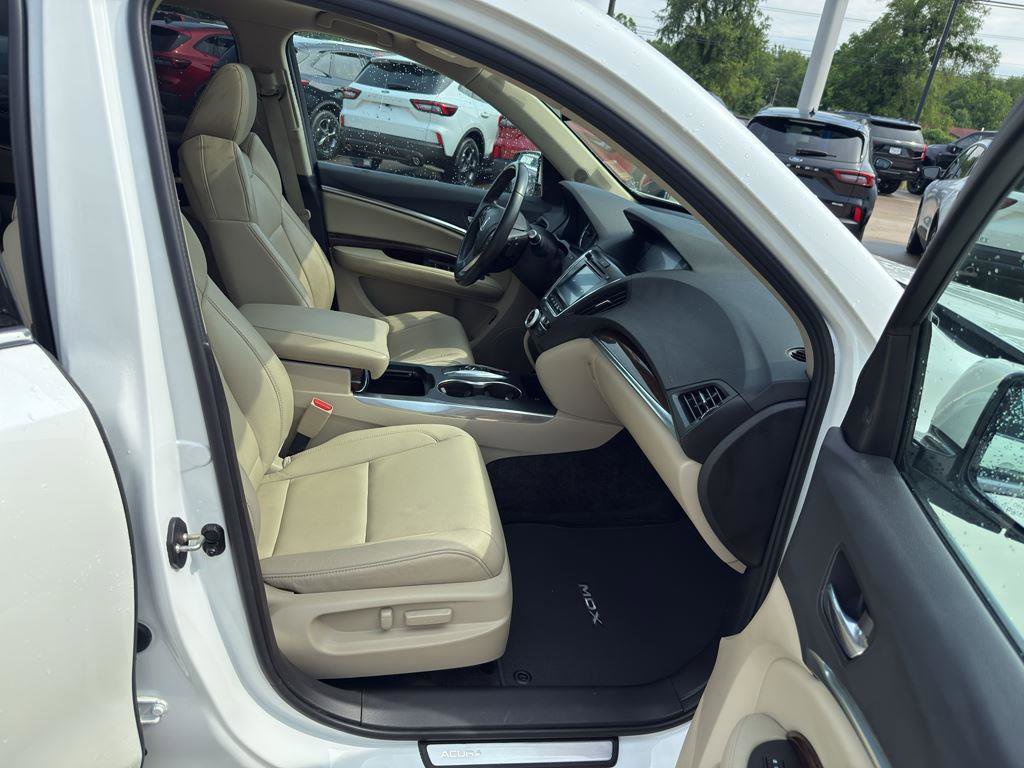 Used 2018 Acura MDX SH-AWD w/ Technology Package image 16