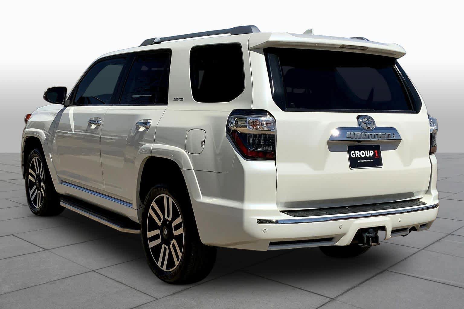 Used 2017 Toyota 4Runner Limited image 12