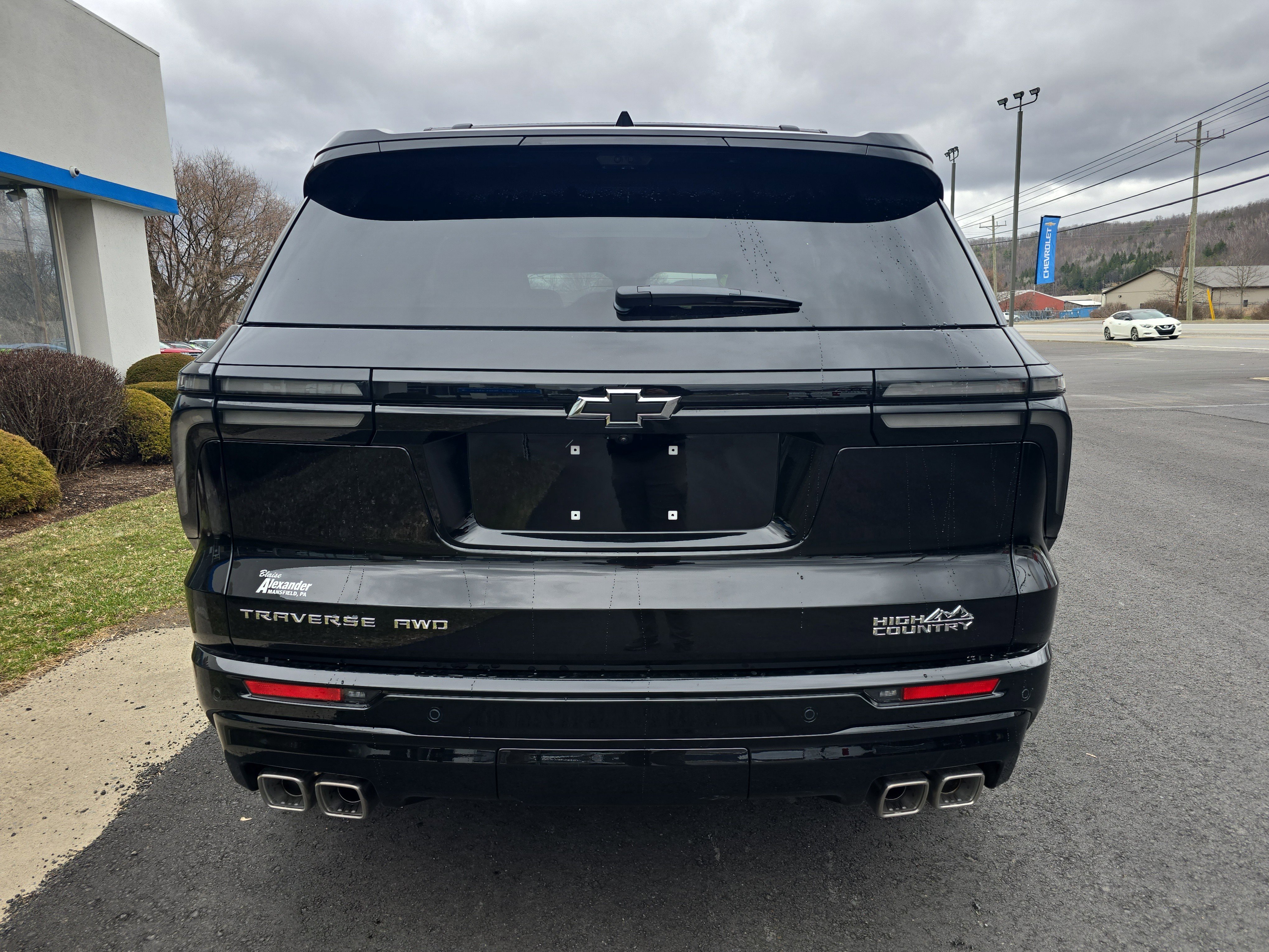 New 2026 Chevrolet Traverse High Country w/ LPO, Floor Liner Package image 4