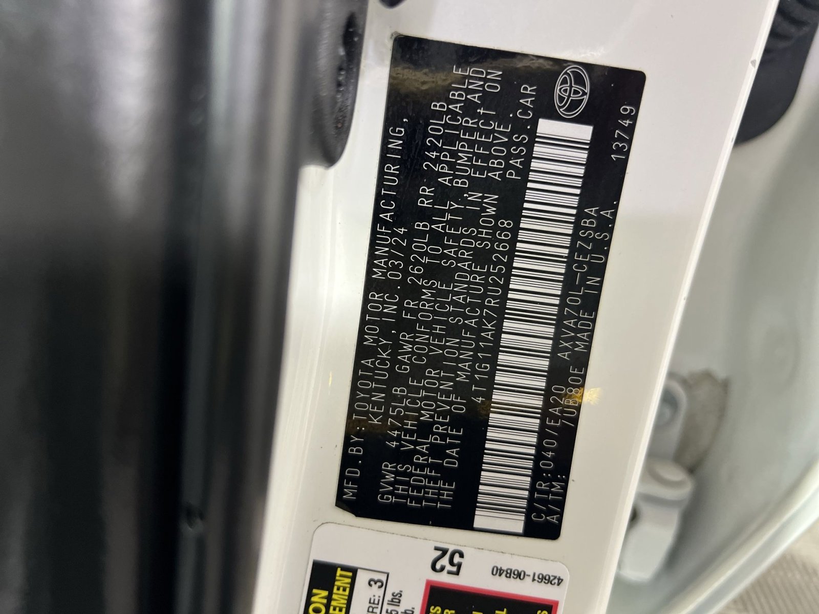 Used 2024 Toyota Camry SE image 30