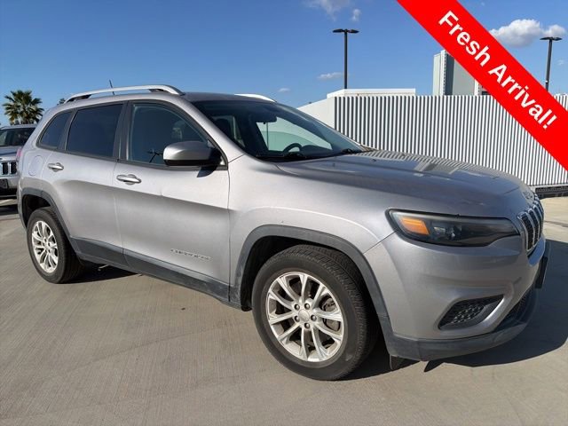 Used 2020 Jeep Cherokee Latitude image 1